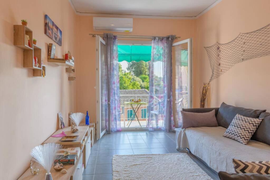Bright Newly Renovated Apt Near Beach & Center+Ac Anemomylos Eksteriør billede